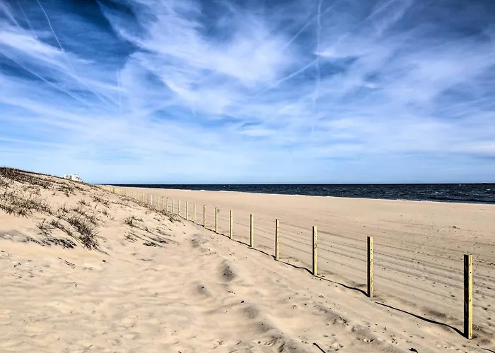 Steps To Sand! Family-friendly Ocean Getaway *